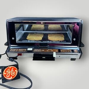 General Electric Deluxe Toast R Oven T-93 Chrome 1970s Countertop Light Min Use